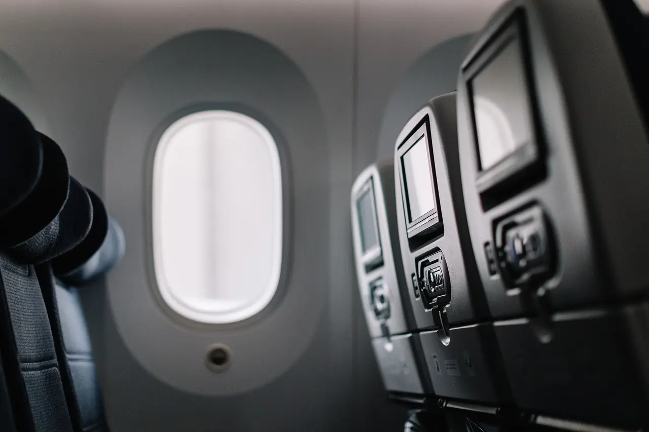 plane-windows-seals